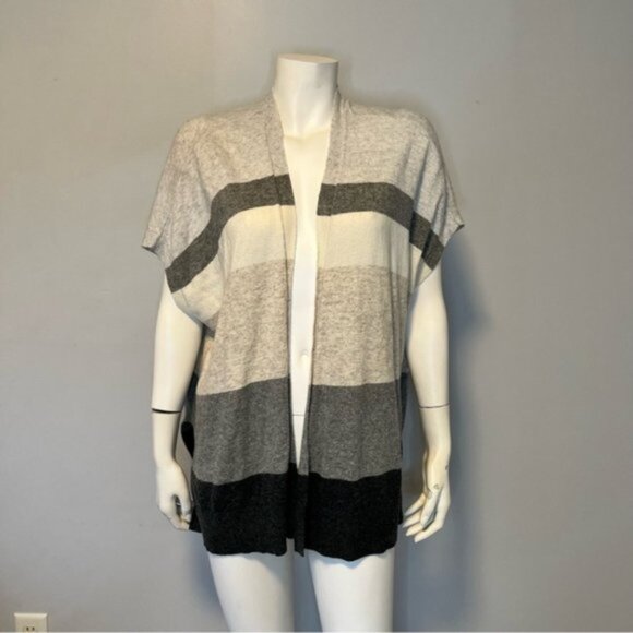 Ann Taylor LOFT Gray Colorblock Thin Knit Open Poncho Cardigan Sweater Size XS/S - Picture 13 of 13